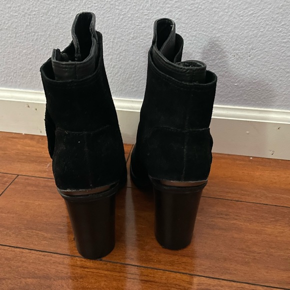 Black womens booties - Picture 6 of 7